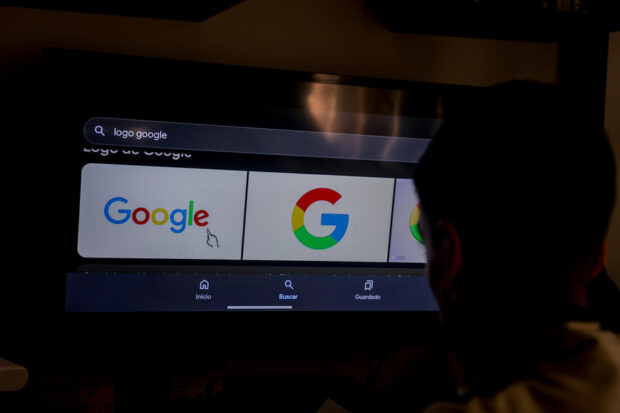 Logo de Google en una pantalla de computador.