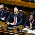 Senado despacha a ley el alza del salario mínimo: monto alcanzará los $553.553 debate por salario mínimo