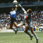 La jugada que cambió todo: la reinterpretación histórica de la “Mano de Dios” de Maradona a 40 años Cuarenta años de la Mano de Dios de Diego Maradona ante Inglaterra