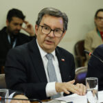 Ministro Barros califica de "riesgo" para el país al Convenio 169 y la Ley Lafkenche y plantea su derogación Ministro del defensa Fernando Barros