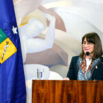 "Hoy nos corresponde ampliar las fronteras del futuro" Rectora de la Universidad de Chile, Alejandra Mizala.