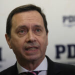 “Todos están bien”: PDI confirma que ubicó a los 64 niños haitianos Director de la PDI, Eduardo Cerna.