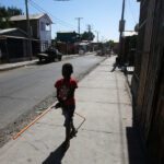 "Nunca estuvieron perdidos": oposición arremete contra el Gobierno por manejo de caso de niños haitianos Oposición critica manejo comunicacional por caso de menores de edad haitianos