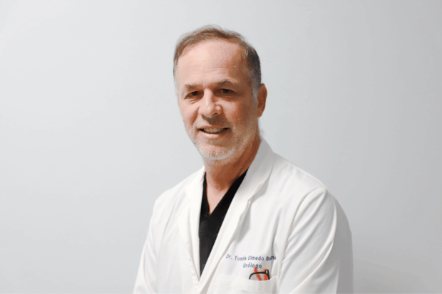 El jefe de Urología del Hospital Clínico Universidad de Chile, Tomás Olmedo Barros.