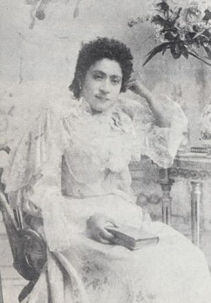 Dra. Eloísa Díaz.