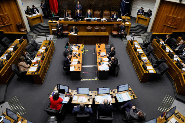 Senado vota Acusación Constitucional contra el exministro de Hacienda Nicolas Grau.Sebastián Cisternas/Aton Chile.