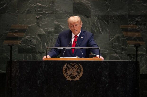 Presidente de Estados Unidos, Donald Trump, entrega su discurso durante la 80° Asamblea General de Naciones Unidas.
