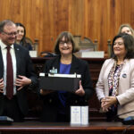 Consorcio de Universidades del Estado rindió homenaje a la ex Rectora Rosa Devés Homenaje a Rectora Deves CUECH-6-L