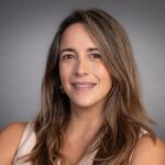 Soledad Hormazábal por megarreforma y sostenibilidad fiscal: “Pareciera ir en sentido contrario en algunas cosas” Soledad Hormazábal, economista y magíster en Políticas Públicas de la Universidad de Chile, ex asesora económica en el gabinete del expresidente Sebastián Piñera y actual Directora de Evidencia en Pivotes