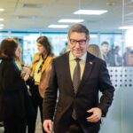Ministro Mas reafirma meta de 50 mil empleos tras encuentro con economistas Ministro de Economía, Daniel Mas.