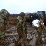 Alcalde Manouchehri acusa que Estado de Catástrofe llegó tarde para enfrentar emergencia en Coquimbo En la comuna de Coquimbo en el sector rural de Tambillos el Ejercito de Chile realiza el rescate de familias aisladas con maquinaria pesada debido a la activación de quebradas. Alejandro Pizarro/Aton Chile.