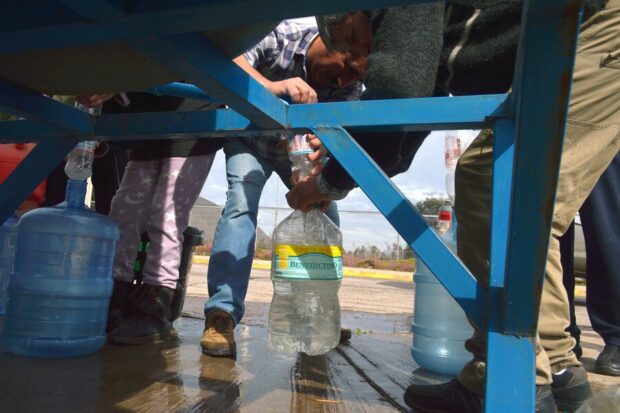 Punto de recarga de agua potable.