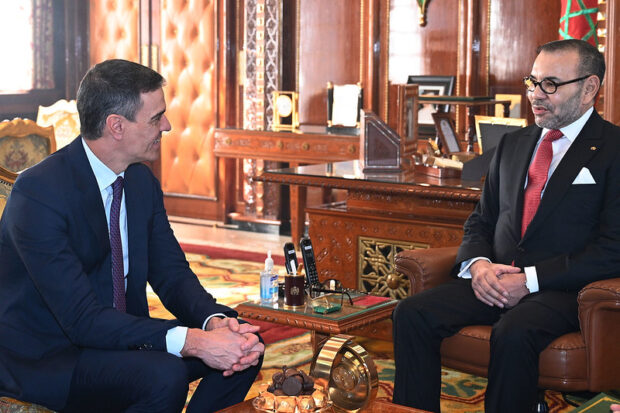 El presidente del Gobierno de España, Pedro Sánchez, y el rey de Marruecos, Mohamed Felipe VI. 