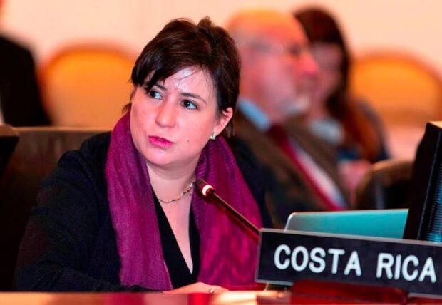 Montserrat Solano.