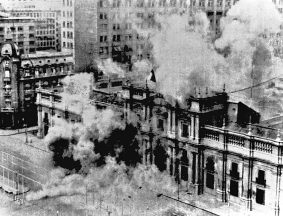 Bombardeo a La Moneda.