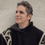 Francisco Sánchez y "la historia de un Chile mestizo": una forma de contar el país desde el teatro Francisco Sánchez, director de la emblemática compañía Tryo Teatro Banda.