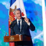Kast vuelve a enfrentar el cuidado ambiental y la inversión: "¿Vamos a tener un humedal de 1.500 hectáreas que nadie usa?" Presidente José Antonio Kast.
