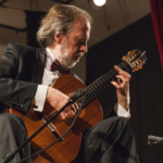 Luis Orlandini, guitarrista y Premio Nacional de Artes Musicales 2026.
