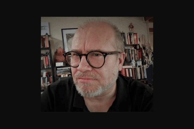 El periodista y doctor en Literatura Latinoamericana Carlos Basso.