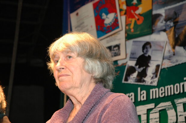 Joan Jara, maestra de danza y defensora de los derechos humanos.