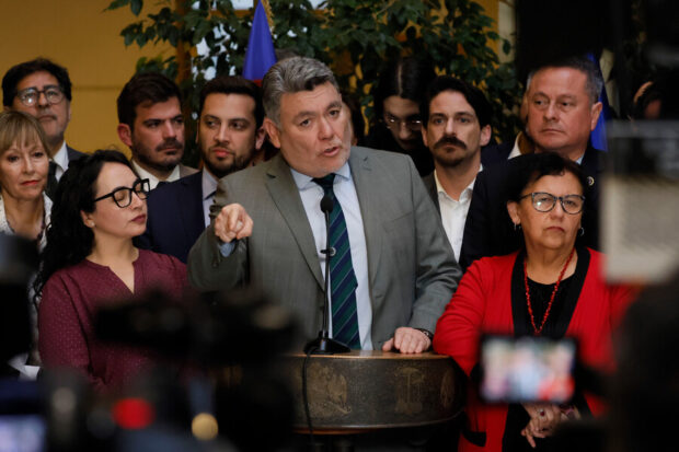 Punto de prensa de los diputados de oposición.