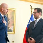 El embajador de EE.UU. en Chile, Brandon Judd, y el canciller Francisco Pérez Mackenna.