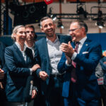 AfD y Die Linke erosionan el centro político de Alemania: el terremoto que pone en alerta a la UE AfD celebra triunfo de Ulrich Siegmund en Sajonia-Anhalt.