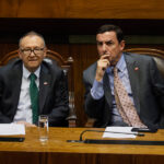 Presidente Kast lamenta rechazo a reforma y promete insistir para extender detención de migrantes El ministro Segpres, Jose Garcia, y el ministro de Justicia, Fernando Rabat, durante la Sesion de la Camara de Diputados.