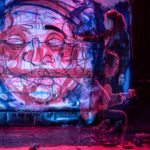 Diablo Rojo y Traspuesto presentan sus performances sobre Violeta Parra y Víctor Jara en la Universidad de Chile Obra de teatro "Diablo Rojo y Traspuesto".