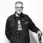 León Gieco regresa a Chile con una gira íntima por Santiago, Viña del Mar y Concepción Leon Gieco, músico argentino.
