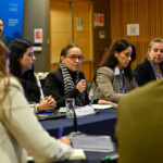 Estudio de la U. de Chile analiza el ausentismo laboral en Carabineros y propone medidas para abordarlo Reunión del Centro de Estudios en Seguridad Ciudadana (CESC) de la Facultad de Gobierno de la Universidad de Chile, el Ministerio de Seguridad Pública y Carabineros de Chile.