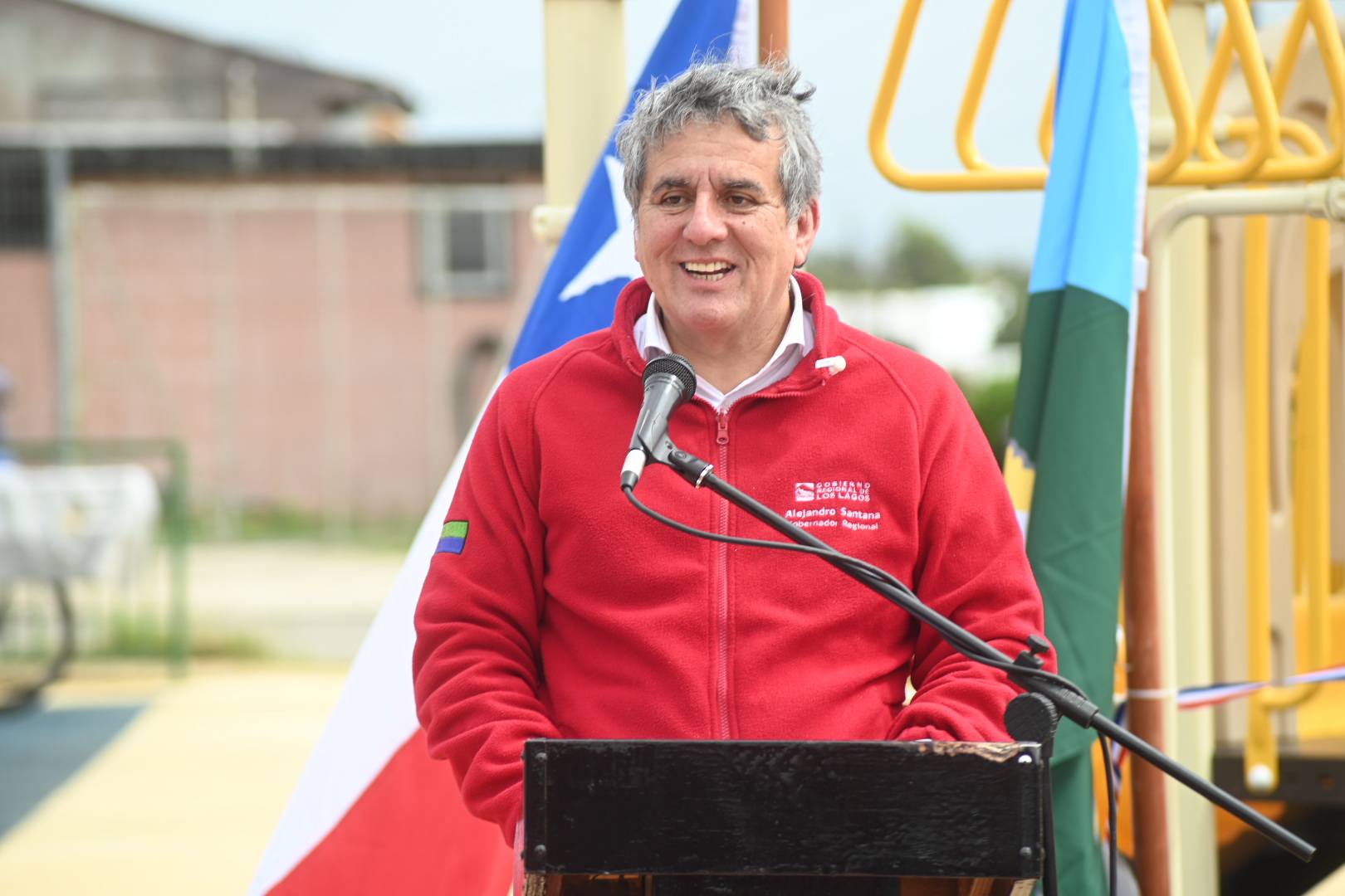 Gobernadores regionales rechazan recorte presupuestario de 250 mil millones de pesos para 2027