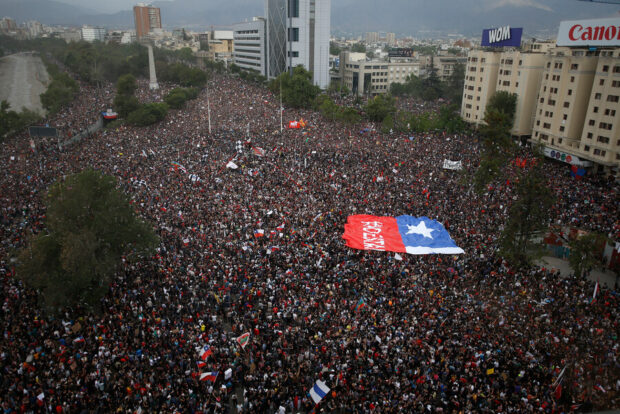 Manifestación en Plaza Italia.