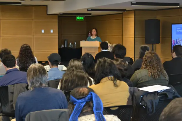 Seminario “Ley Lafkenche Historia aprendizajes y perspectivas para una gobernanza costera” realizado en la Facultad de Gobierno de la Universidad de Chile.