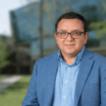 José Luis Ruiz por pérdidas del Fondo E: “Las AFP tienen que explicar por qué este apetito por tomar tanto riesgo” Vicedecano de la Facultad de Economía y Negocios (FEN) de la Universidad de Chile, José Luis Ruiz.