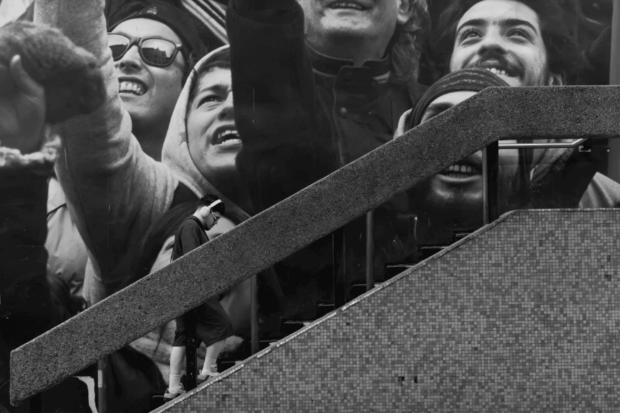 "Coreografías involuntarias: habitar el Metro de Santiago", exposición del fotógrafo José Miguel Izquierdo.