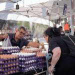 "Feria PM", iniciativa que busca probar el horario vespertino.